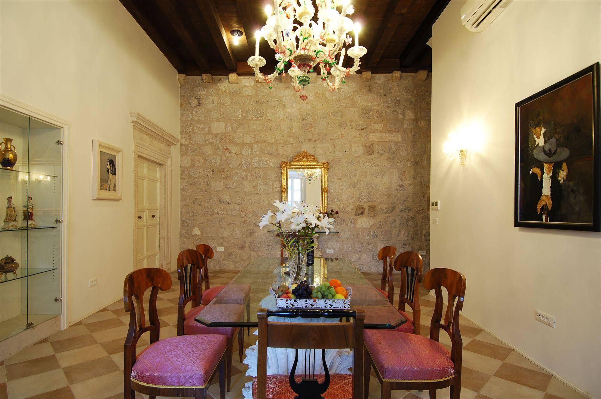 Sunce Palace Apartments With Free Offsite Parking Ντουμπρόβνικ Εξωτερικό φωτογραφία