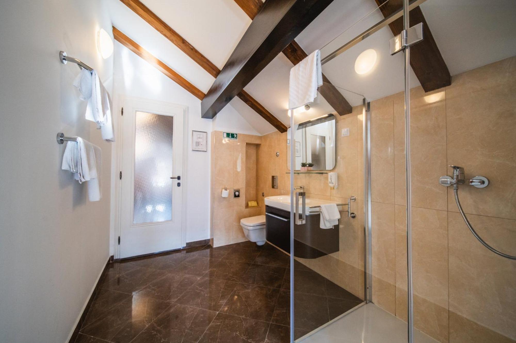 Sunce Palace Apartments With Free Offsite Parking Ντουμπρόβνικ Εξωτερικό φωτογραφία