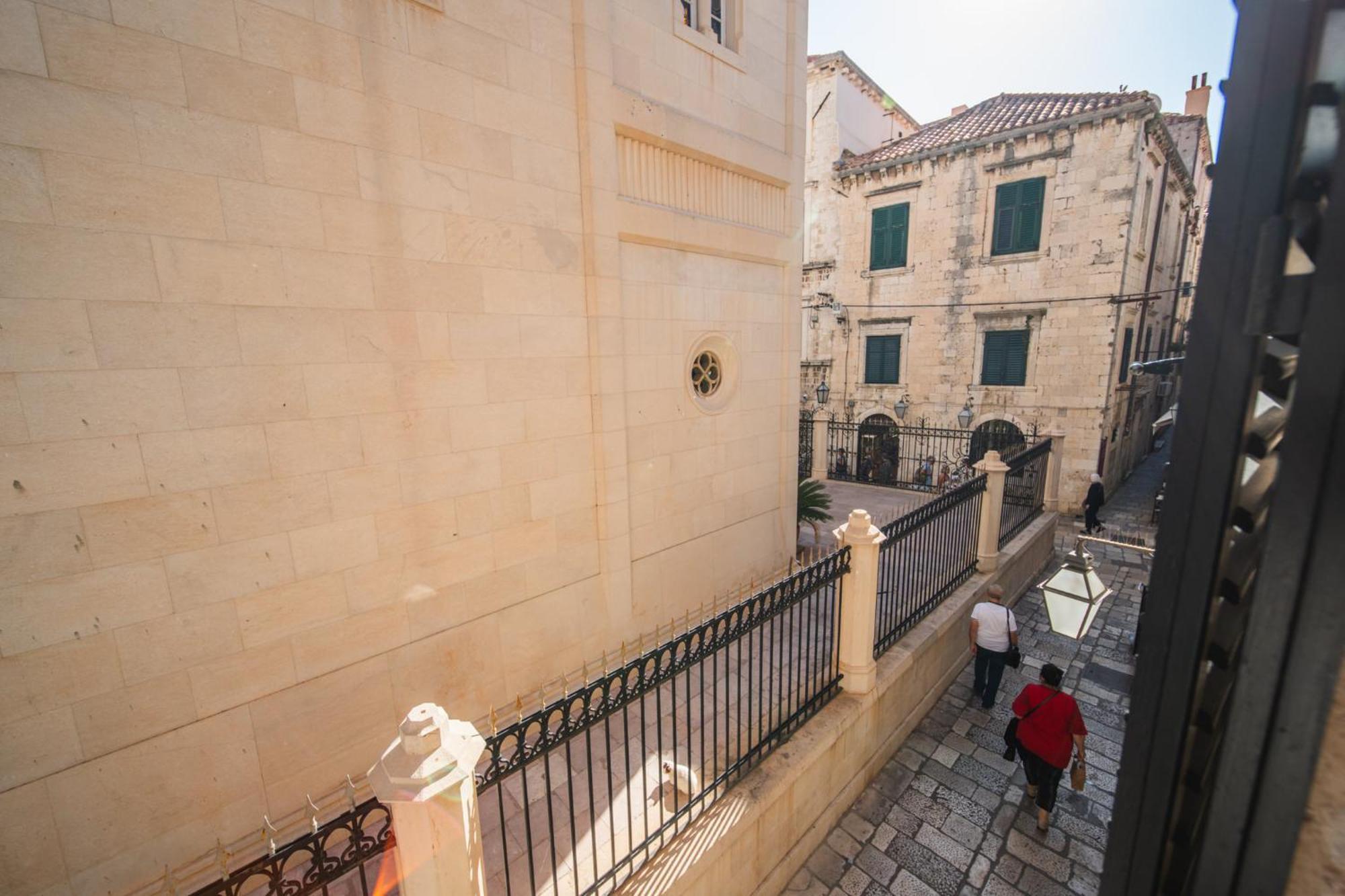 Sunce Palace Apartments With Free Offsite Parking Ντουμπρόβνικ Εξωτερικό φωτογραφία