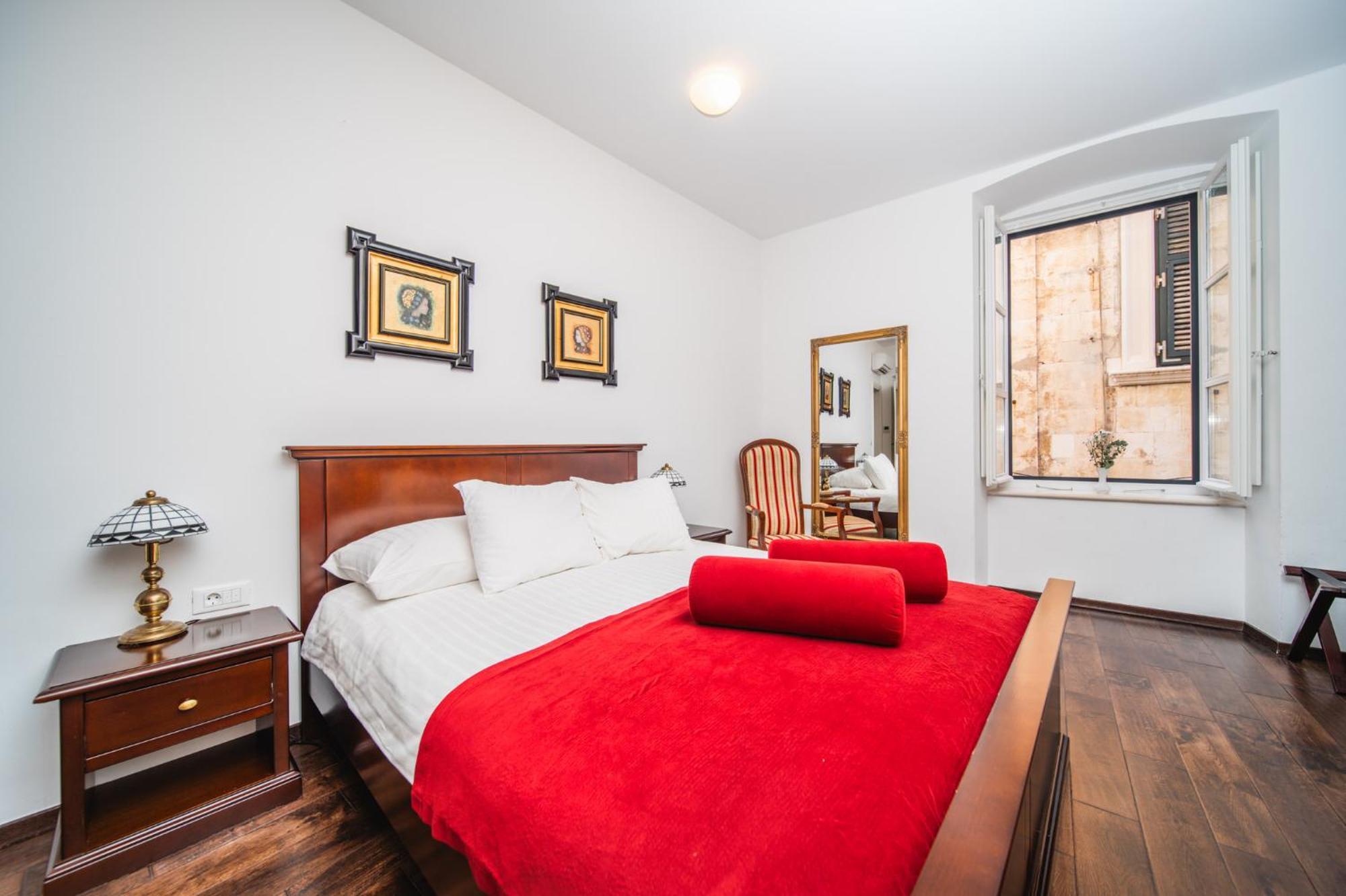 Sunce Palace Apartments With Free Offsite Parking Ντουμπρόβνικ Εξωτερικό φωτογραφία